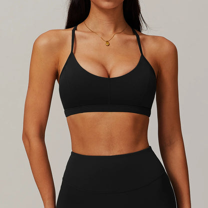 Brassière à bretelles réglables