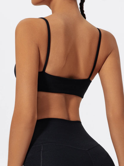 Brassière à bretelles fines