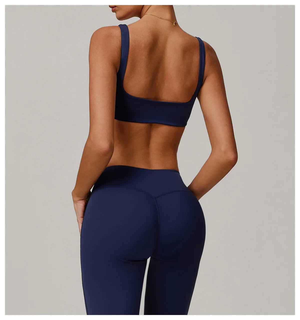 Brassière à bretelles larges