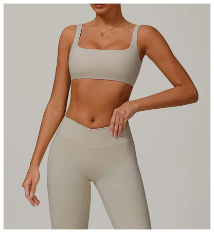 Brassière à bretelles larges