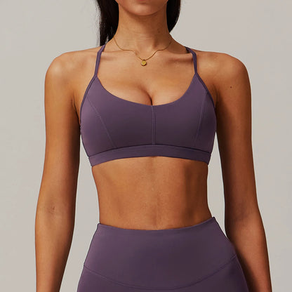 Brassière à bretelles réglables